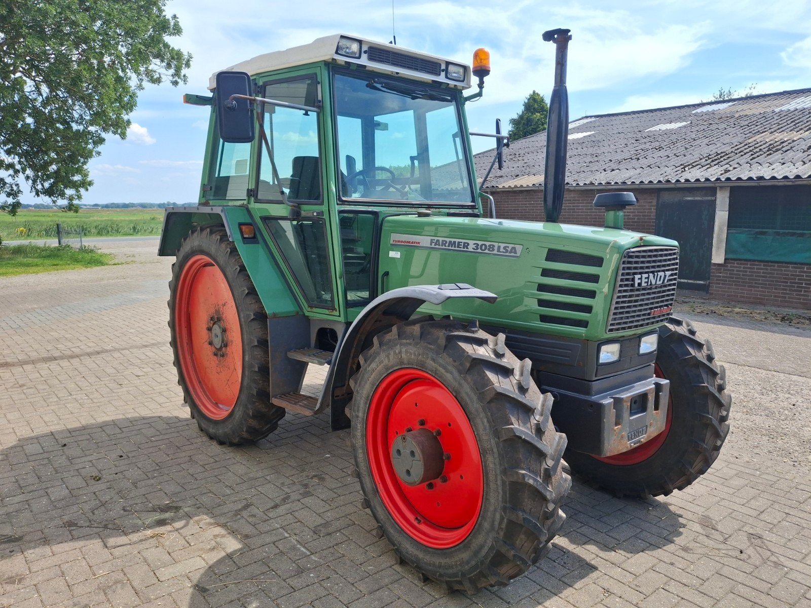 Fendt 308 met superkruip, Ophalen, Gebruikt, Meer dan 10000, Tot 80 Pk