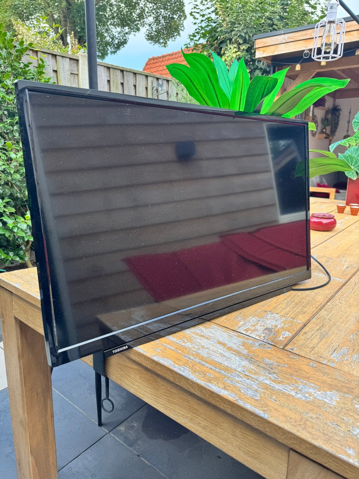 Toshiba 32” tv voor kratje Heineken met afstandsbediening, Audio, Tv en Foto, Televisies, Ophalen, Zo goed als nieuw, 50 Hz, Toshiba