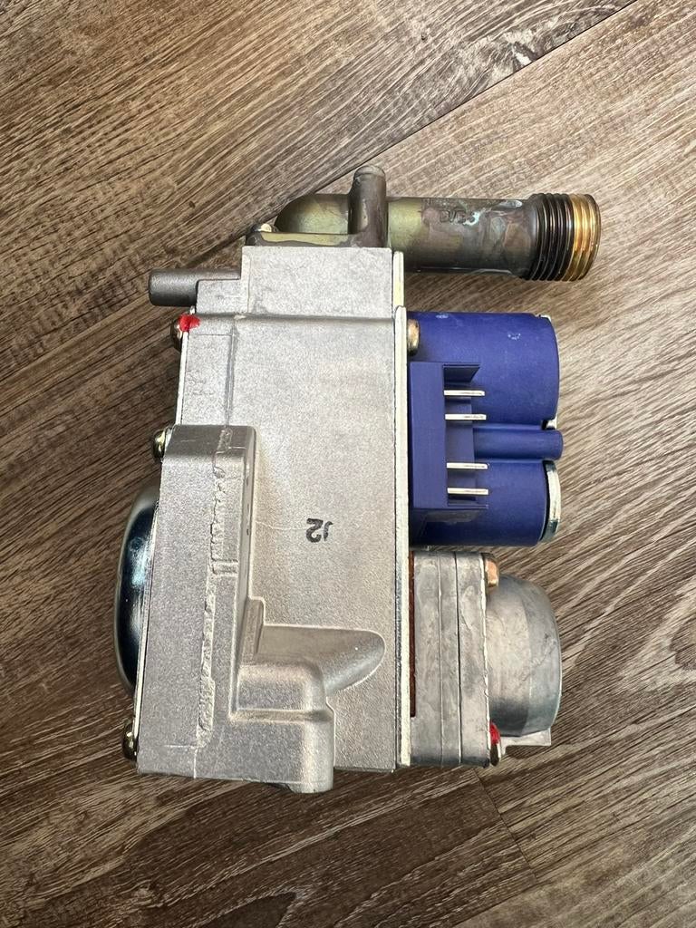 Gasblok Vaillant VHR NL 24-28C, Minder dan 20 liter, Ophalen of Verzenden, Gebruikt, Geiser