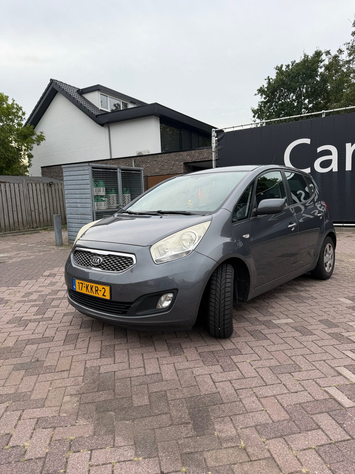 Kia Venga 1.4 Cvvt 90pk 2010 Grijs, Voorwielaandrijving, 4 cilinders, 1396 cc, 1153 kg