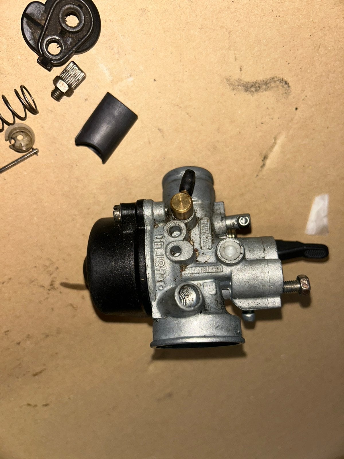 Dellorto 17.5(compleet), Fietsen en Brommers, Ophalen of Verzenden, Zo goed als nieuw, Carburateur