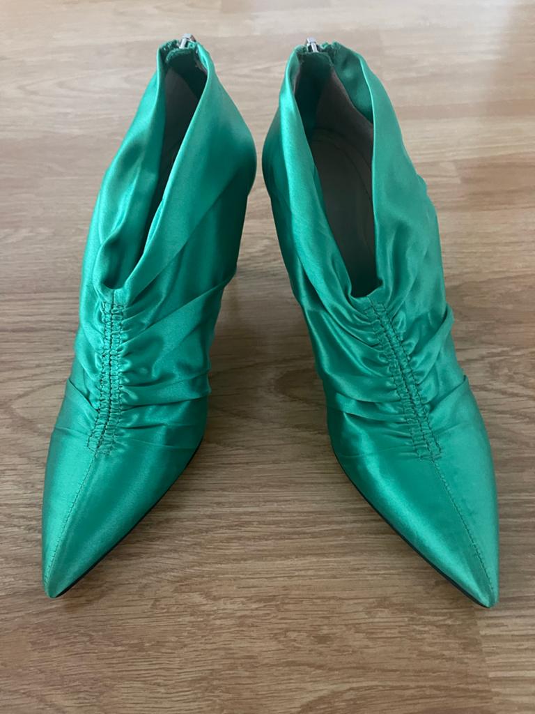 Zara Groene Satijnen Enkellaarsjes Maat 36, Ophalen, Gedragen, Groen, Lage of Enkellaarzen
