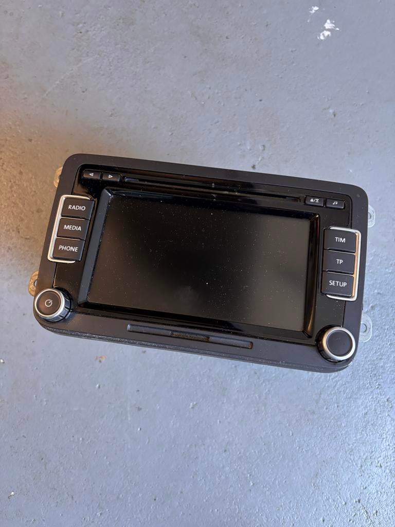 Origineel VW radio RCD510 - Let op: geen code, Ophalen of Verzenden, Zo goed als nieuw