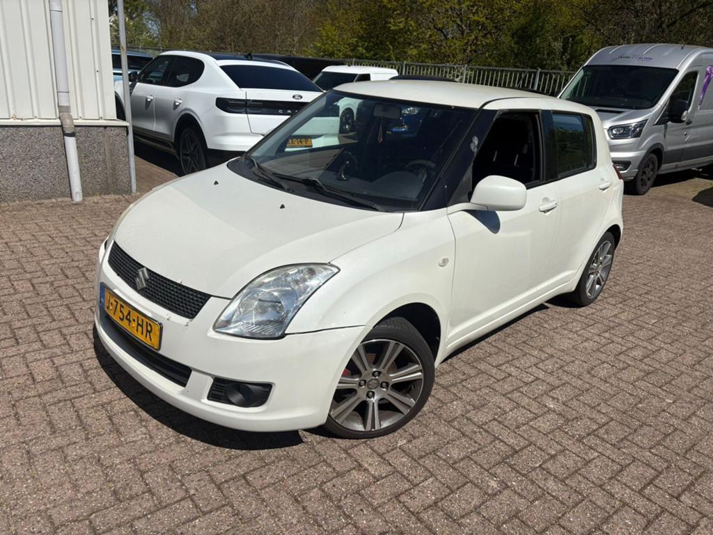 Suzuki Swift 1.3 5DRS 2009 Wit, Auto's, Suzuki, Particulier, Swift, Benzine, C, Hatchback, Handgeschakeld, Geïmporteerd, Wit, Voorwielaandrijving