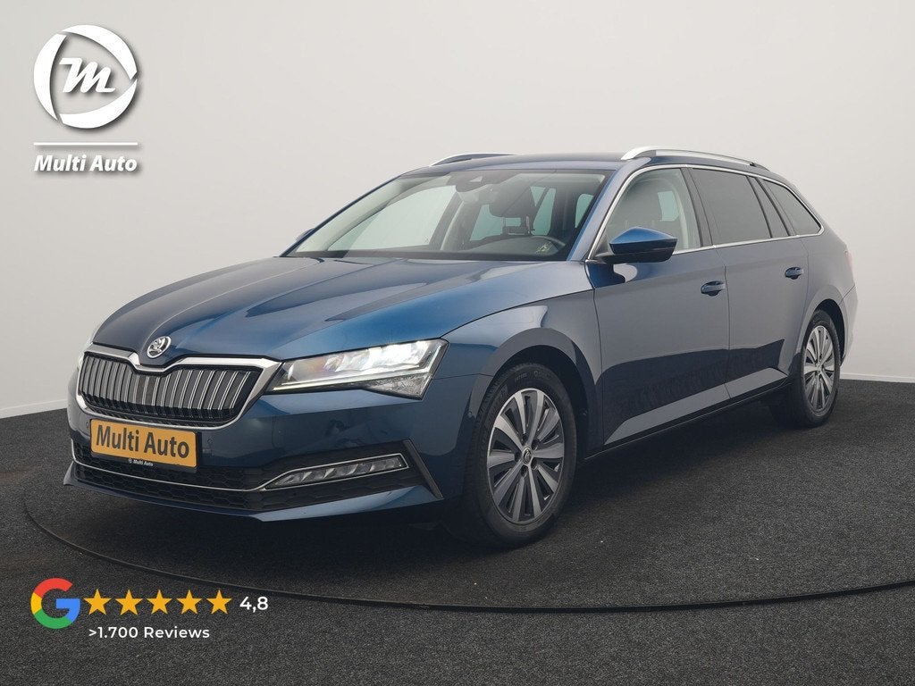 Skoda Superb Combi 1.4 TSI iV Business Edition PHEV 218pk De, Auto's, Skoda, Stof, Gebruikt, Zwart, 4 cilinders