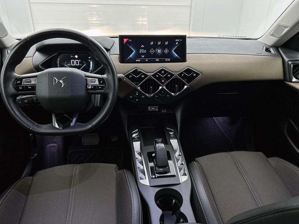 DS 3 Crossback E-Tense So Chic 50 kWh | Navigatie | Camera |, Auto's, DS, 12 maanden, Gebruikt, 1498 kg, 320 km