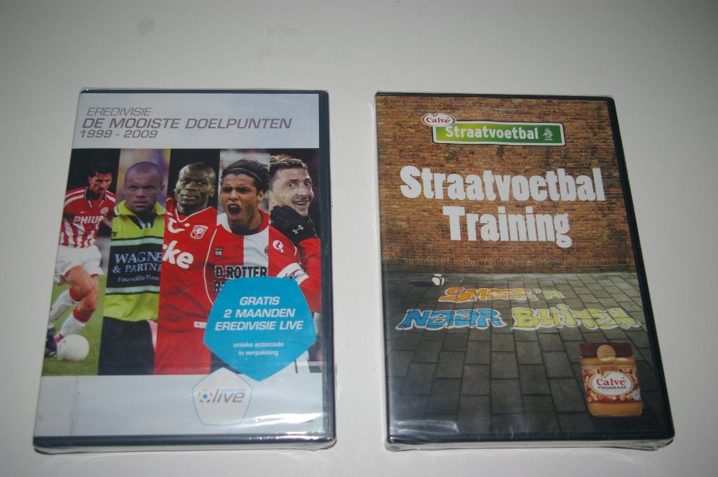 Twee voetbal DVD's Nieuw in de verpakking., Ophalen of Verzenden, Zo goed als nieuw, Overige binnenlandse clubs, Overige typen