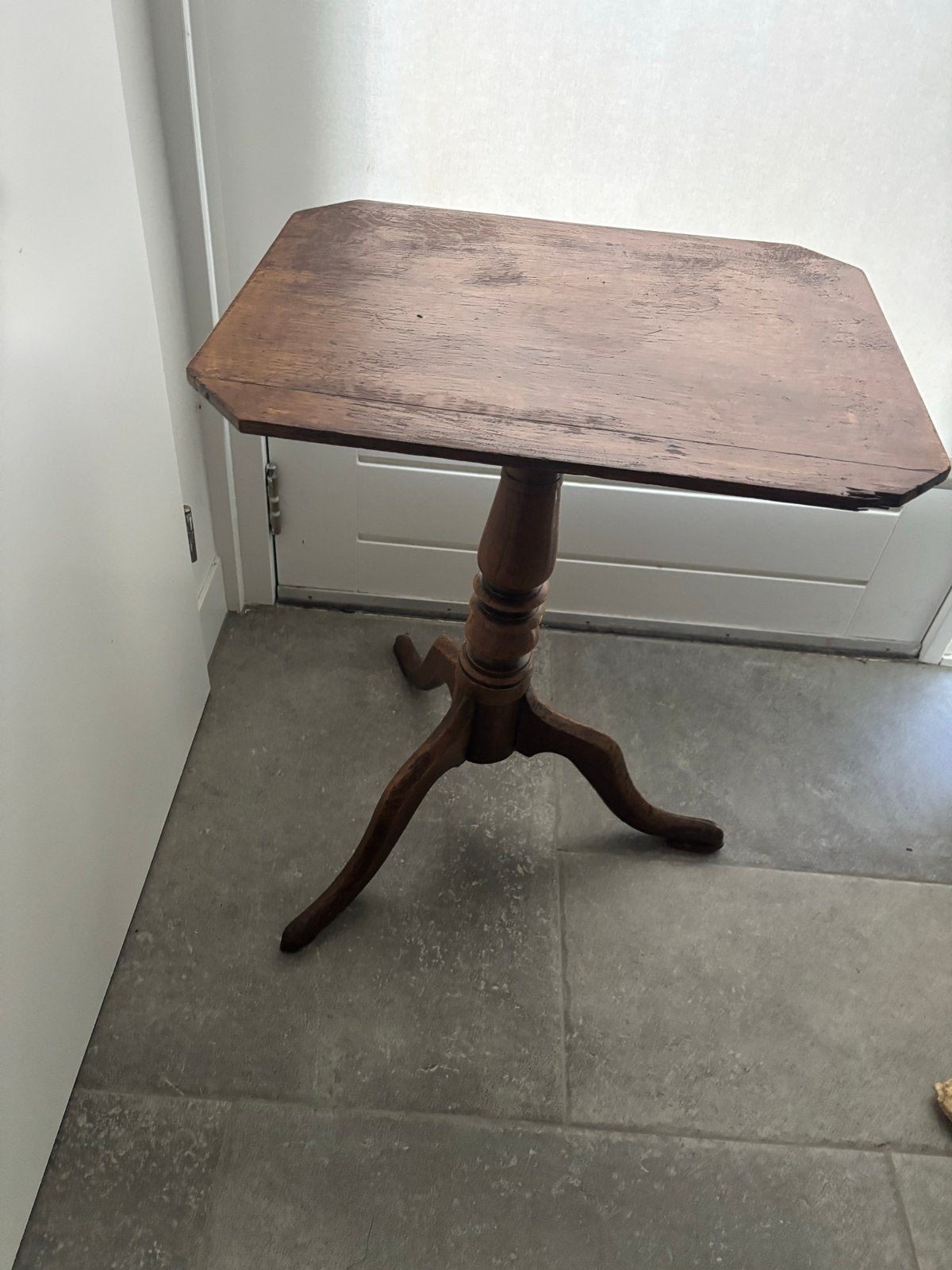 Antieke houten bijzettafel met inklapbaar blad, Ophalen