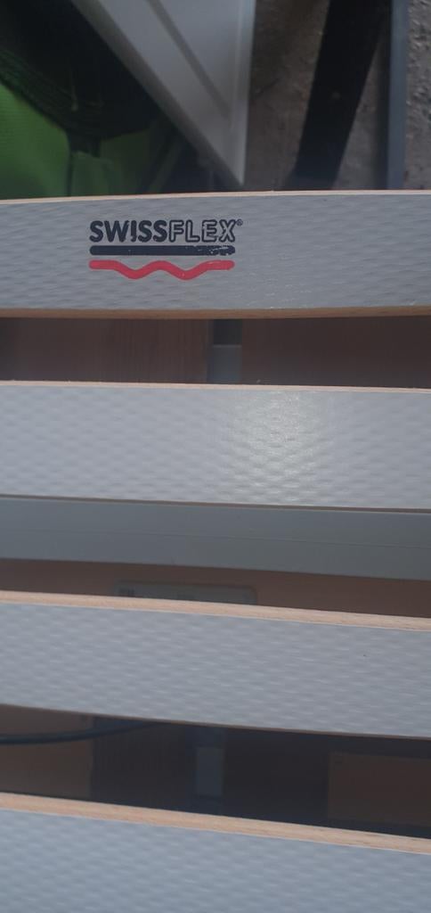 Twee swiss flex verstelbare lattenbodems, Huis en Inrichting, Slaapkamer | Bedden, Ophalen, Eenpersoons, Hout, 90 cm