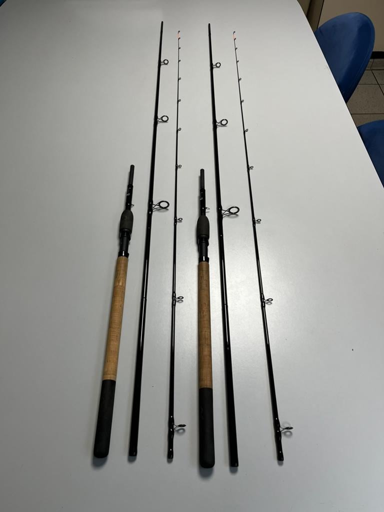 2x Matrix Carpmaster 3,30 meter feeders, Ophalen of Verzenden, Gebruikt, Werphengel