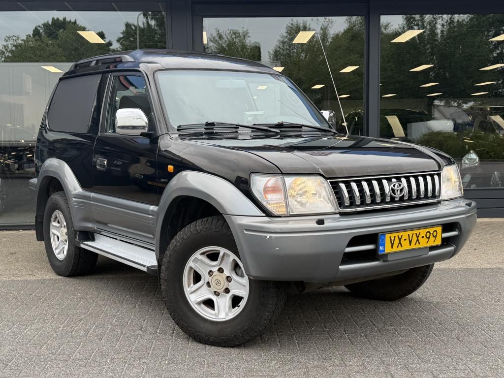 Toyota Land Cruiser 90 3.0 HR Blind V. Exec 4x4 Airco orgine, Auto's, 125 pk, Overige carrosserieën, Zwart, Origineel Nederlands