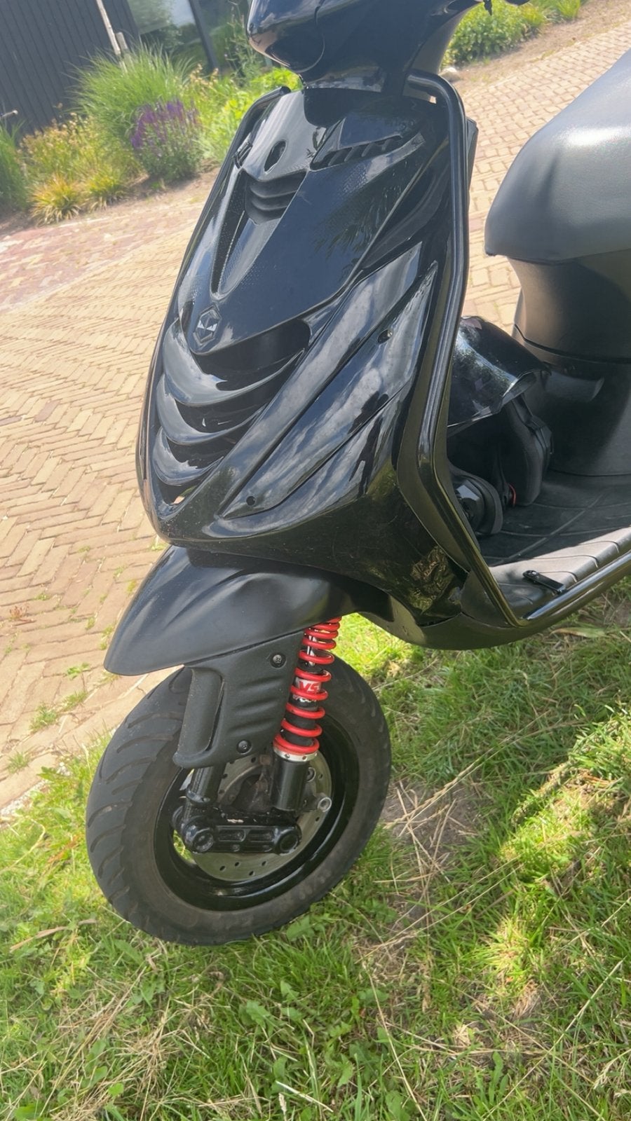zip 50cc brom 2t, Fietsen en Brommers, Scooters | Piaggio, Zo goed als nieuw, Zip, Tweetakt, Ophalen
