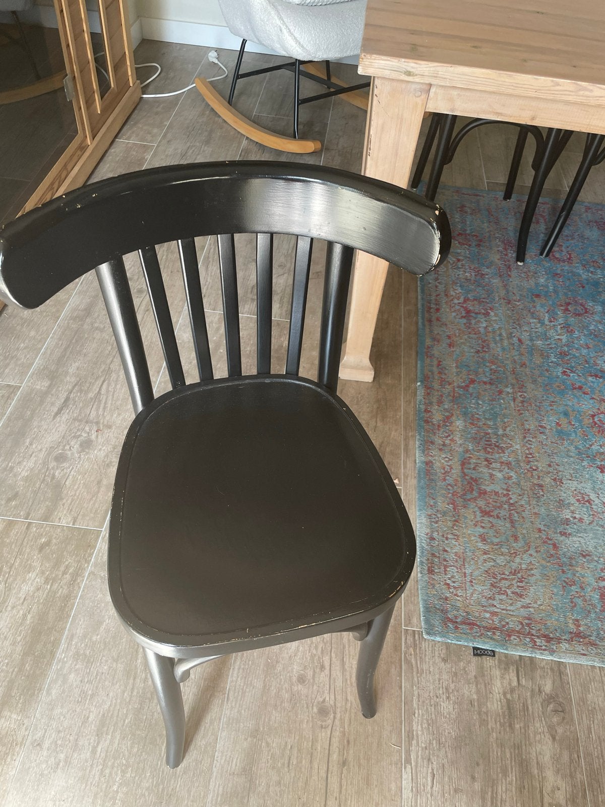 Zwarte houten bistrostroel - zithoogte 47cm, Ophalen, Gebruikt, Zwart, Vijf, Zes of meer stoelen