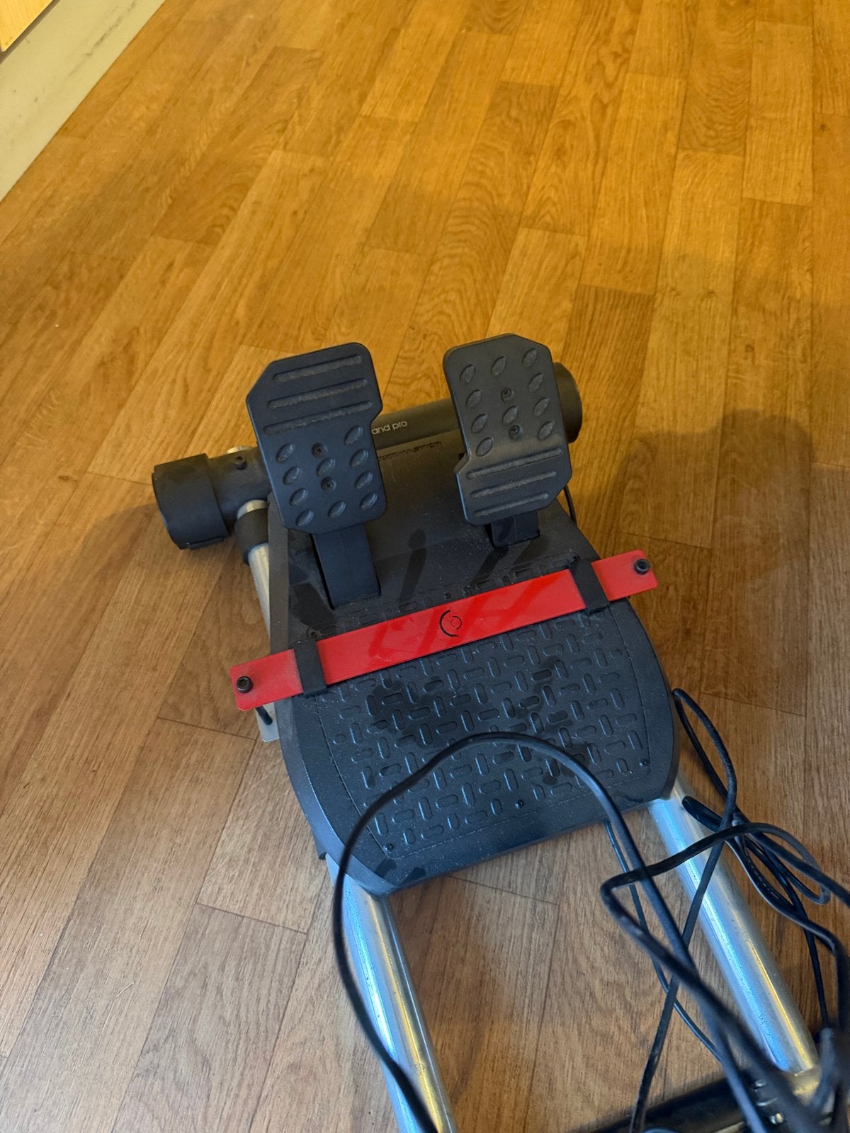 Thrustmaster T150 racestuur met pedalen en Wheel Stand Pro, Ophalen, Gebruikt, Stuur of Pedalen, PlayStation 4