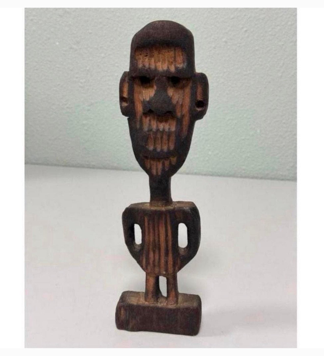 Oud sculptuur hout gesneden houten voorouderbeeld afrika, Antiek en Kunst, Houtsnijwerk, Ophalen of Verzenden, 20 - 50 cm, Hout