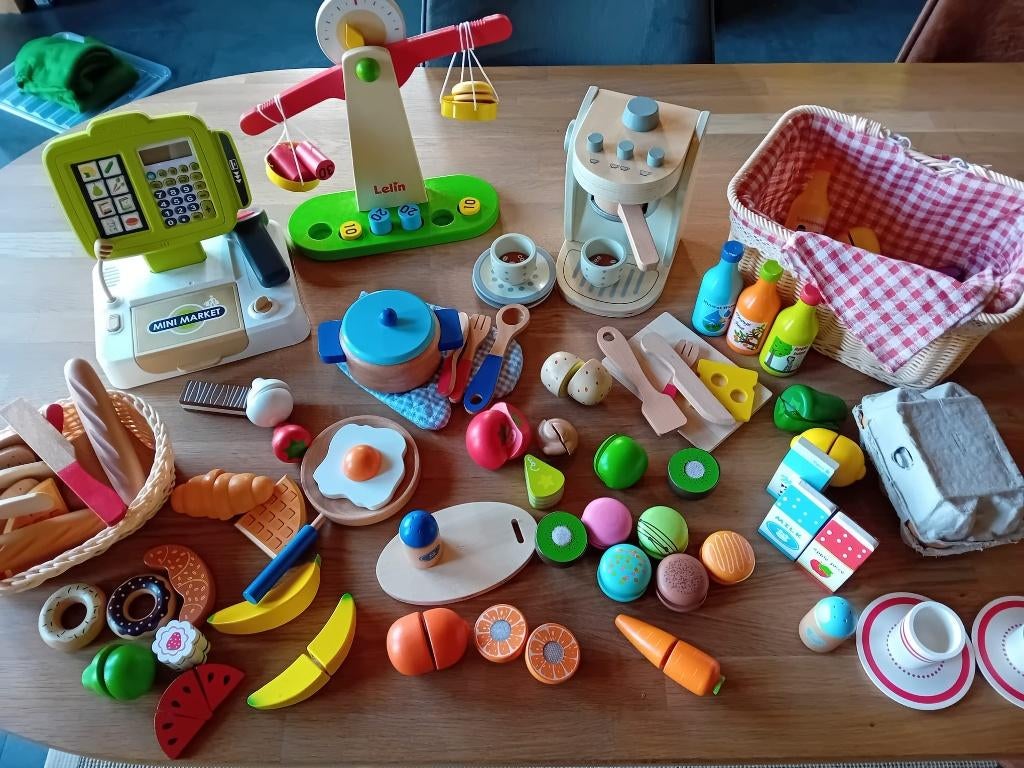 Houten speelgoedwinkel spulletjes, Kinderen en Baby's, Speelgoed | Houten speelgoed, Ophalen, Zo goed als nieuw