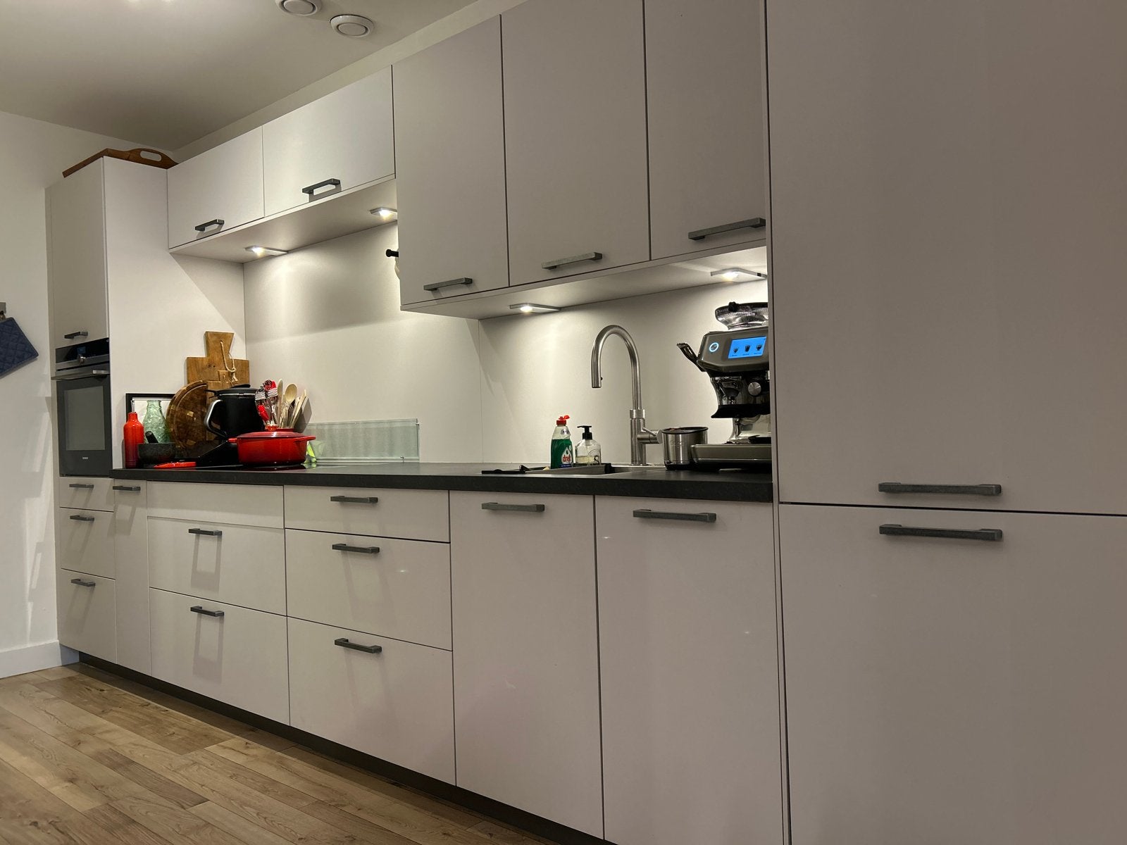 Complete moderne keuken | Nieuwprijs €11.000, Huis en Inrichting, Ophalen, Gebruikt, Enkelwandige keuken, Kunststof