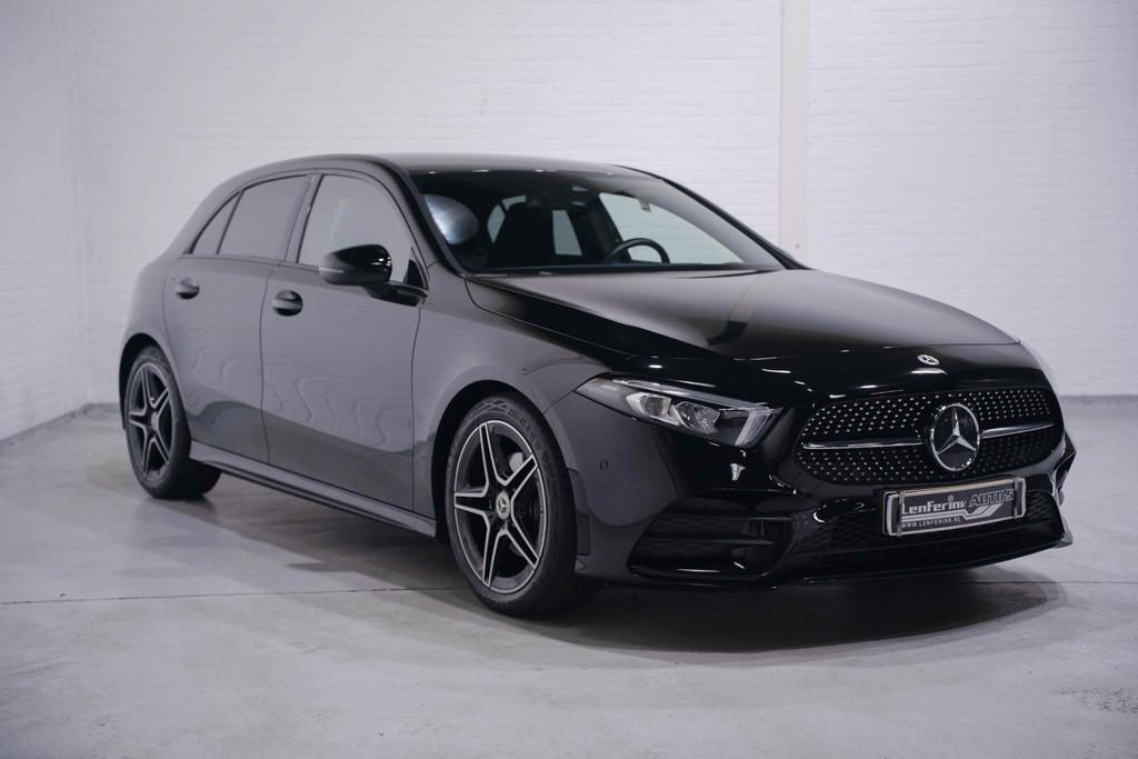 Mercedes-Benz A-klasse 180 Business Solution AMG Navi Camera, Gebruikt, 4 cilinders, Zwart, Origineel Nederlands