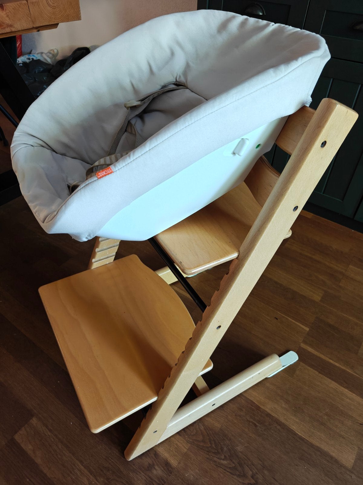 Stokke tripp trapp inclusief accesoires, Ophalen, Gebruikt, Meegroeistoel, Afneembaar eetblad