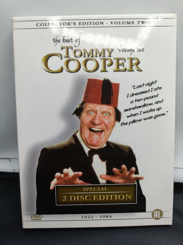 dvd tommy cooper, Alle leeftijden, Ophalen, Zo goed als nieuw, Tv-programma of Sketches