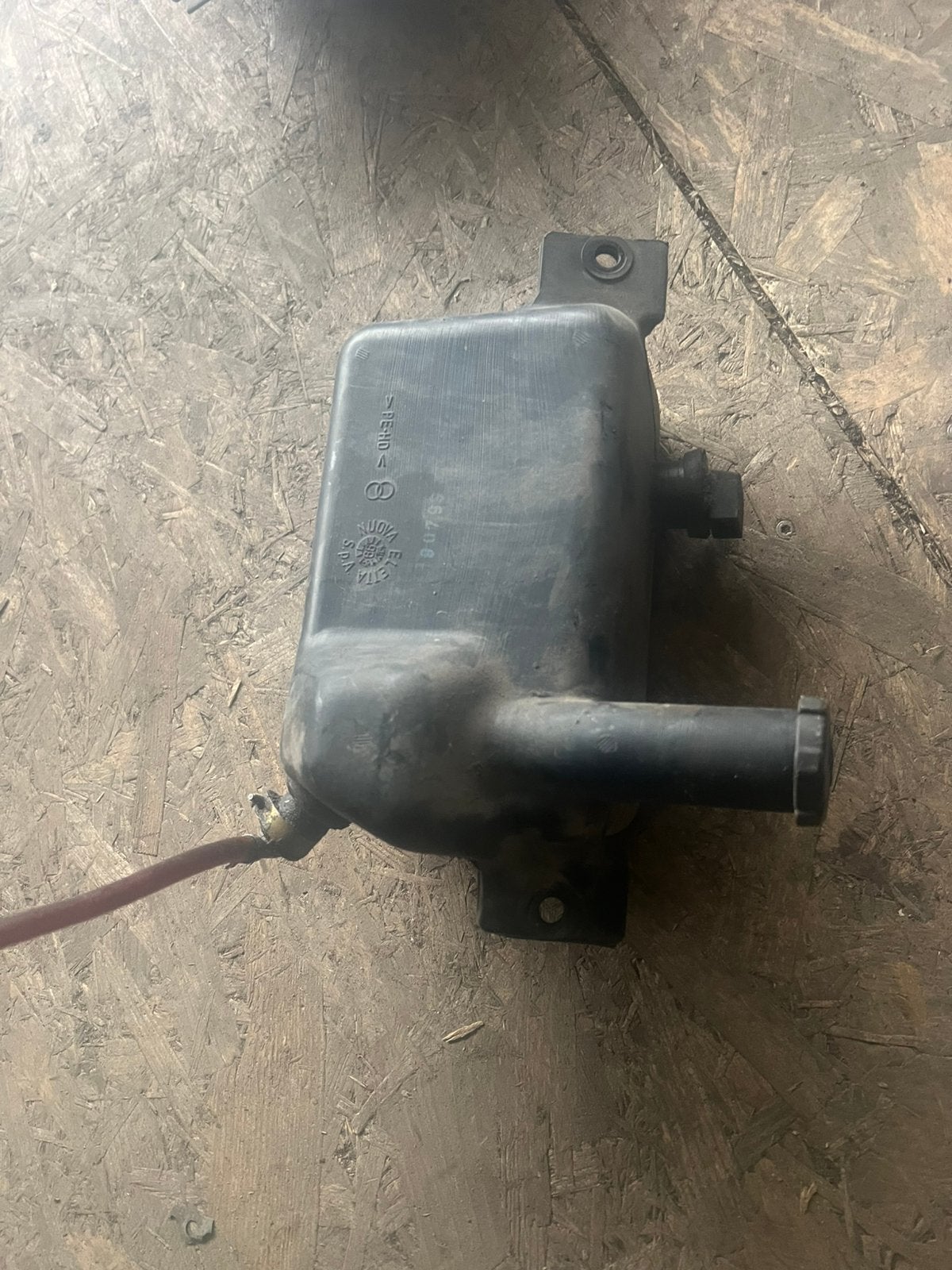 Gilera runner olietank olie tank tankje 2t reservoir, Motoren, Ophalen of Verzenden