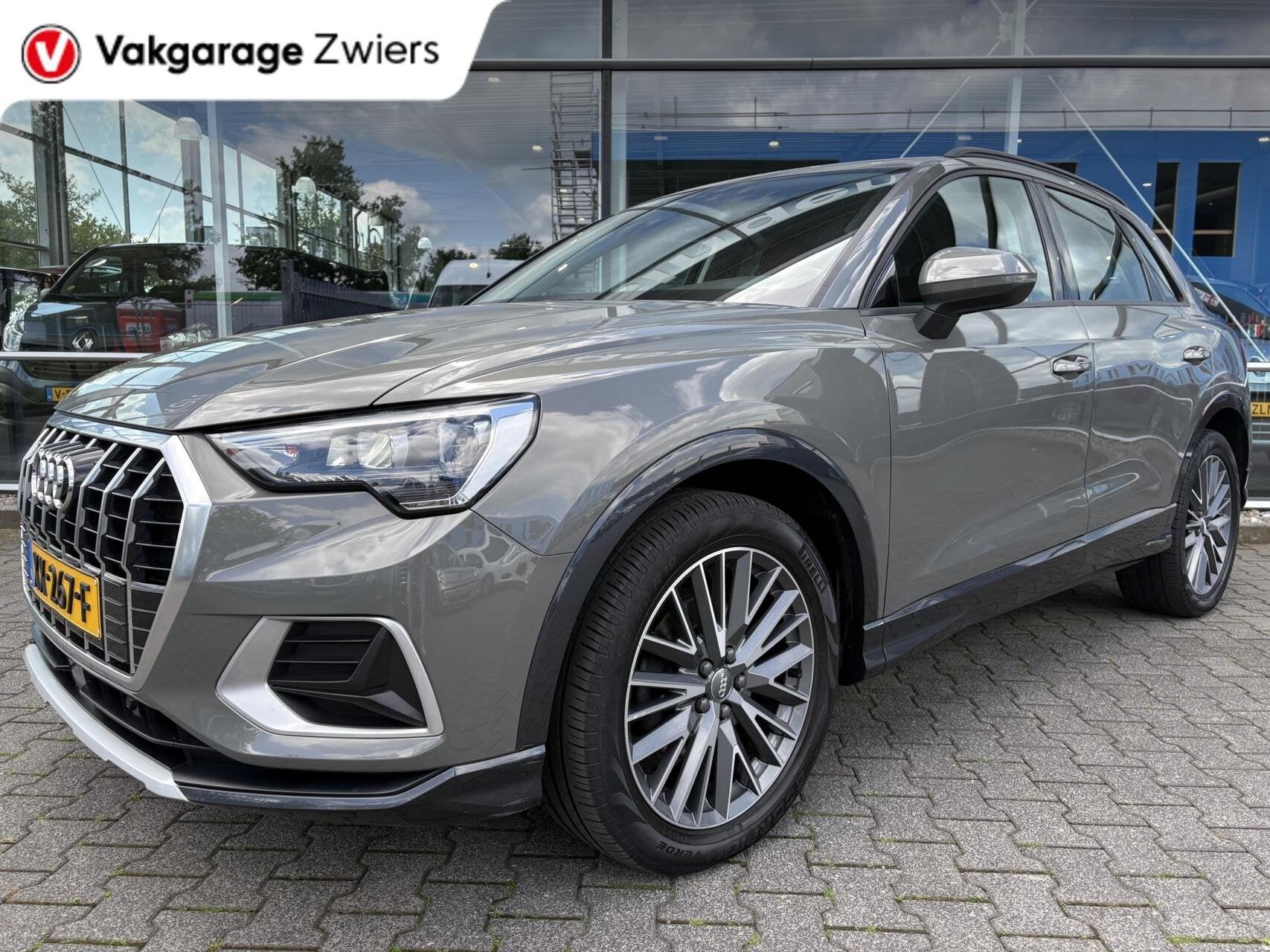 Audi Q3 35 TFSI S Line Pro Line Cruise|Carplay|Afnem.Haak|PD, Auto's, Audi, Euro 6, 4 cilinders, 150 pk, Bedrijf