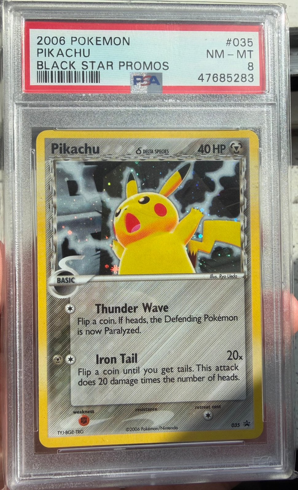 Pikachu PSA 8 #035 Promo delts species, Ophalen of Verzenden, Zo goed als nieuw