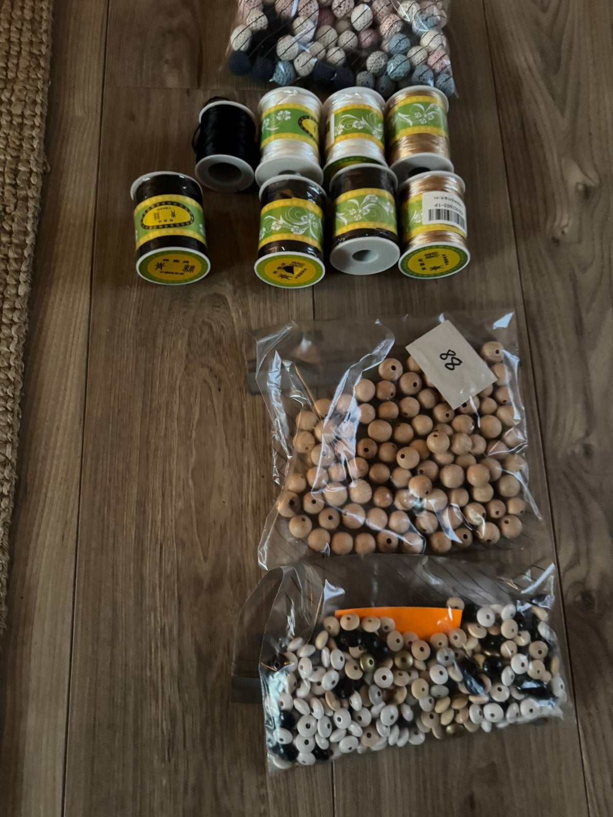 Foto 5 van Mega collectie van 6200+ siliconen kralen te koop
