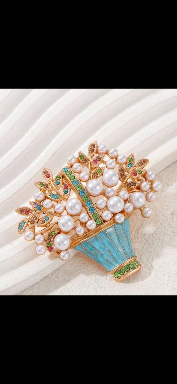 Nieuwe Broche met Parel- en Kristaldecoratie, Sieraden, Tassen en Uiterlijk, Ophalen, Overige materialen, 4 tot 7 cm, Met kristal