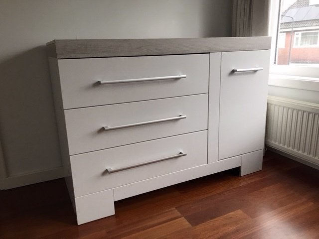 Mooie commode (The Wood Factory), Ophalen, 50 tot 70 cm, 100 cm of meer, Zo goed als nieuw