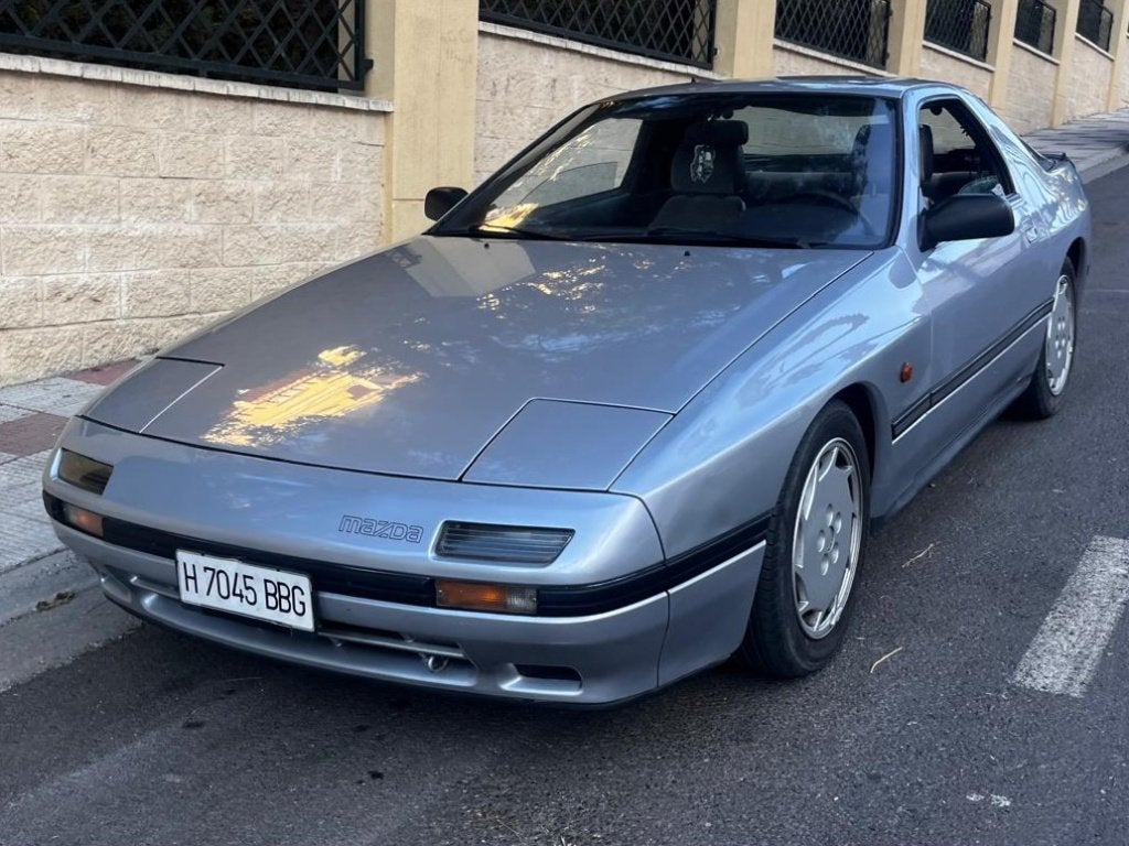 Mazda RX7, 1.3i, 150 pk, bj 1987, binnenkort oldtimer !, Auto's, 150 pk, Bedrijf, Handgeschakeld, Grijs