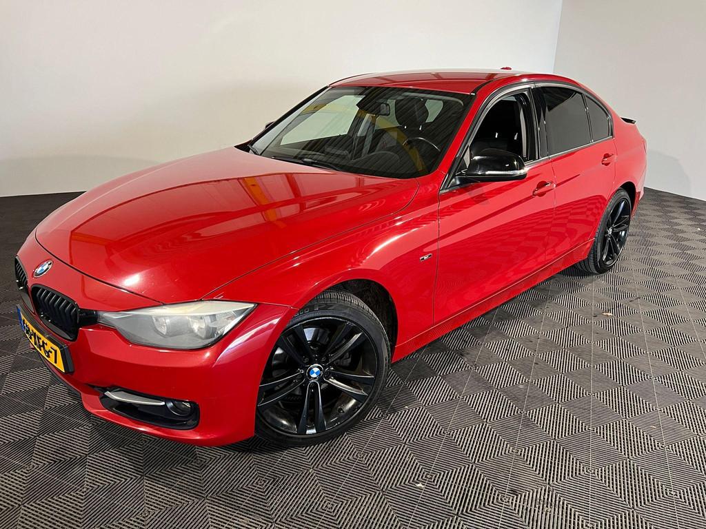 BMW 3-serie 320i Executive Sedan BMW 3-serie 320i Executive, Auto's, Automaat, Gebruikt, 4 cilinders, Automatische klimaatregeling