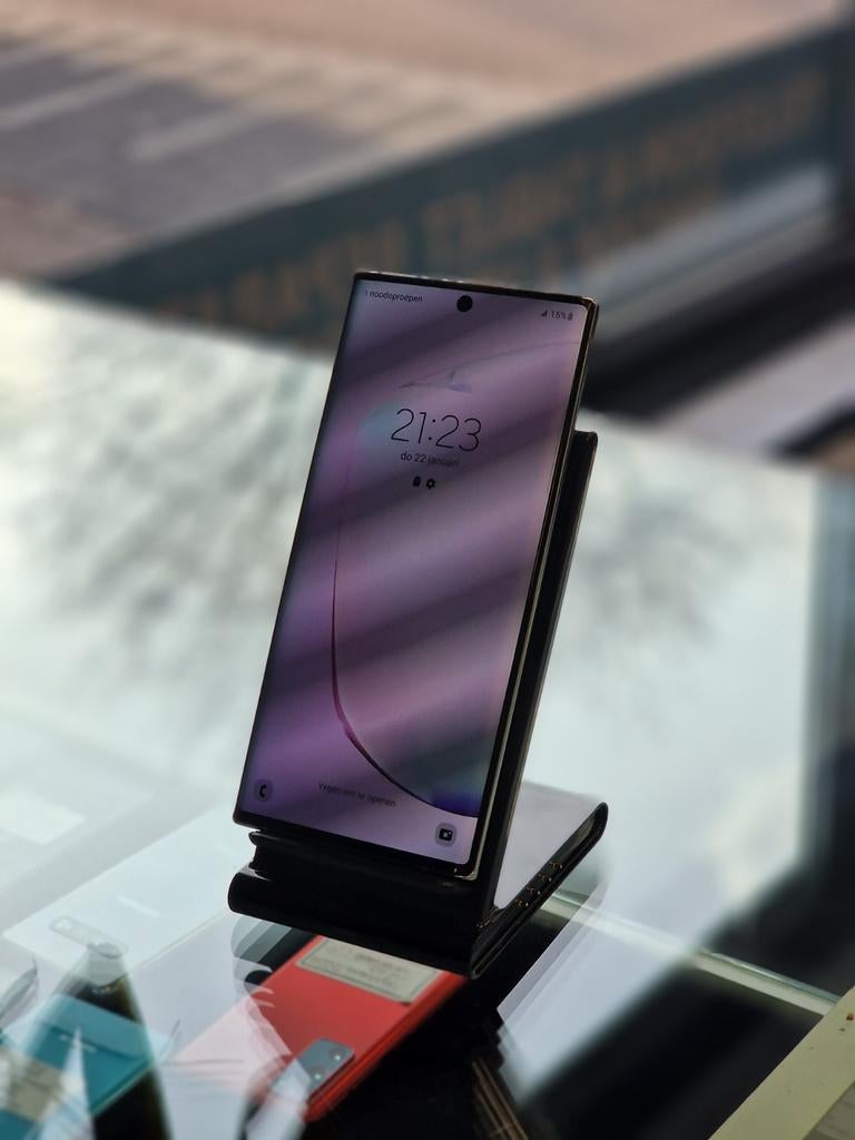 Galaxy note 10.  256 GB.  2 jaar garantie