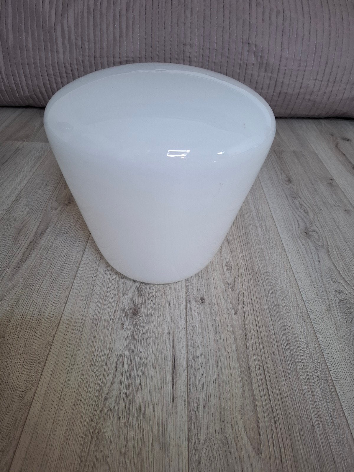 vintage melkwit glazen schoollamp, Huis en Inrichting, Ophalen, Gebruikt, Overige typen, Wit