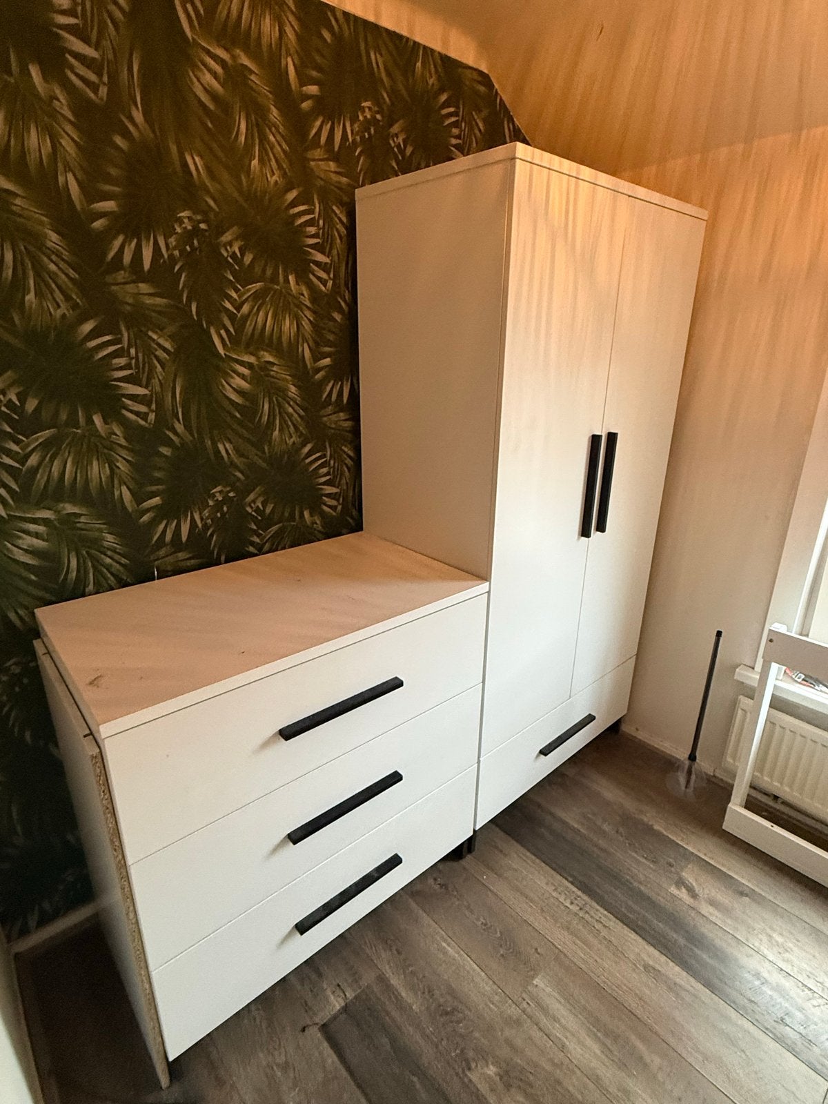 Babykamer kasten: commode en kledingkast in nieuwstaat, Kast, 50 tot 70 cm, Nieuw, 105 cm of meer