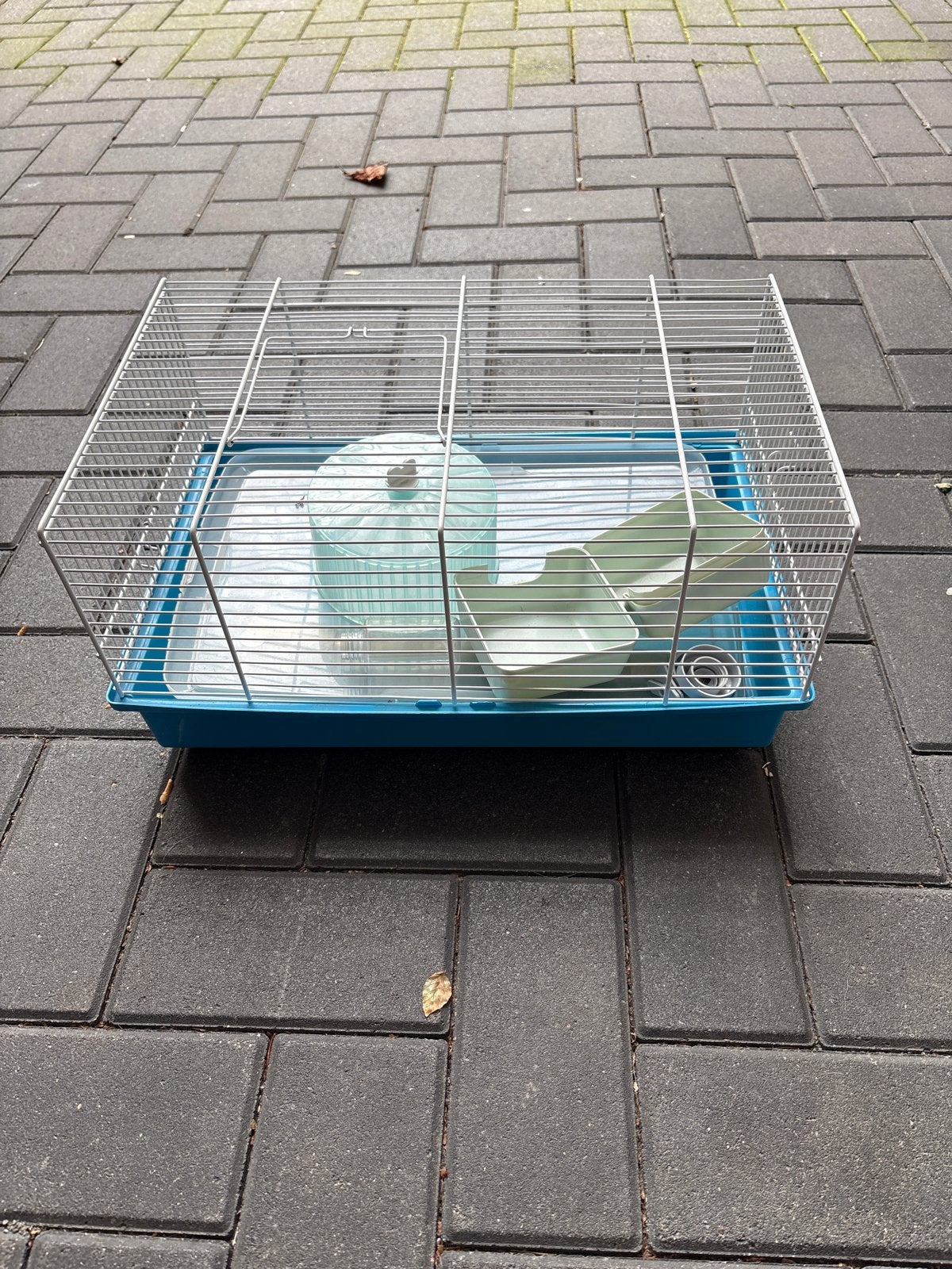 Hamsterkooi gebruikt, Ophalen