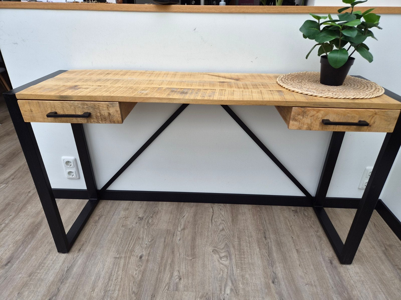 sidetable industrieel, Ophalen, Gebruikt, 100 tot 150 cm, Metaal
