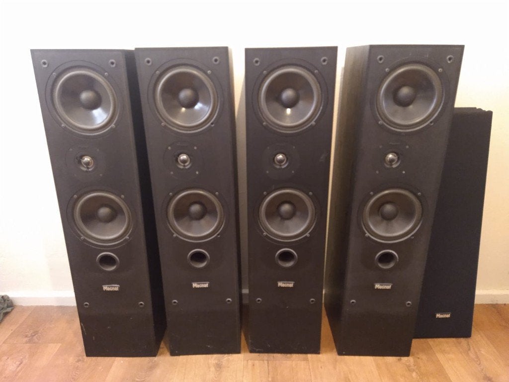 4x geweldige gerestaureerde Magnat Projekt 4.1 120W/180W, Vloerstaande luidspreker, Basreflex, Magnat, Refurbished