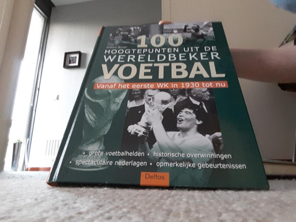 WK voetbalboeken, Ophalen, Zo goed als nieuw, Balsport
