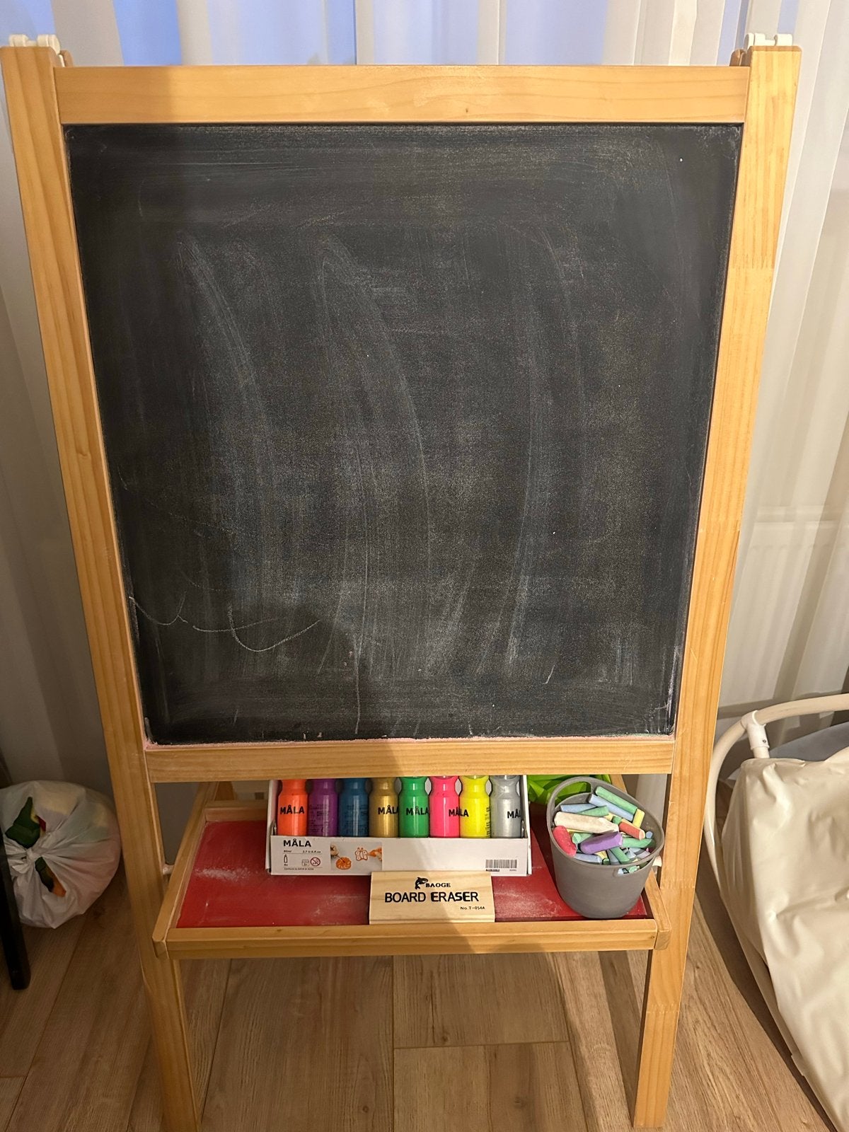 IKEA MÅLA Teken-/schildersezel met krijt en verf., Ophalen, Gebruikt, Jongen of Meisje