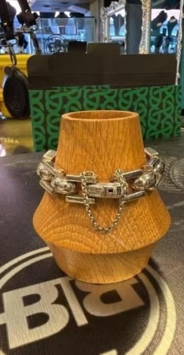 BUDDHA TO BUDDHA ARMBAND TYPE 020 F BATUL 1 CM 21CM € 299,95, Ophalen of Verzenden, Zo goed als nieuw, Zilver, Zilver