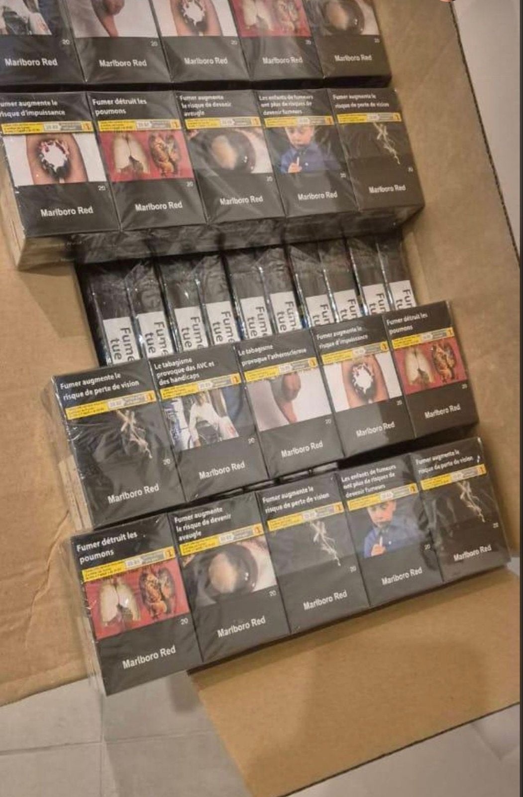 Marlboro Red Sigarettenpakjes - Nieuw, Ophalen of Verzenden, Zo goed als nieuw