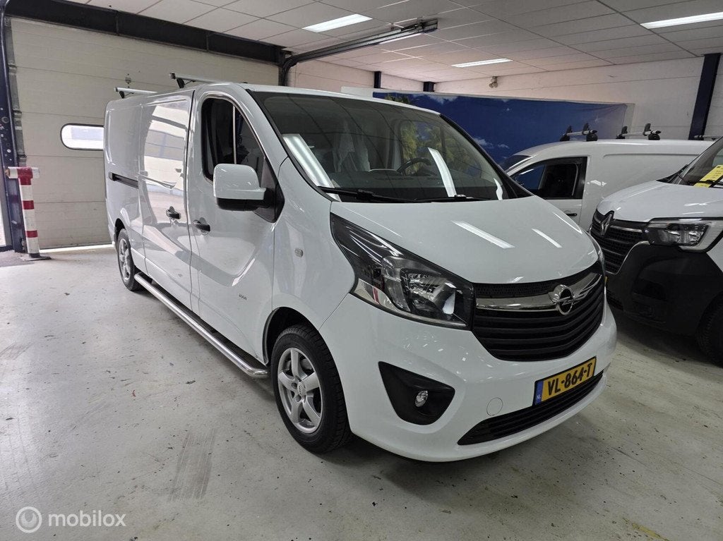 Opel Vivaro 1.6 CDTI BiTurbo L2H1 Edition EcoFlex, Euro 5, Gebruikt, 4 cilinders, 2000 kg