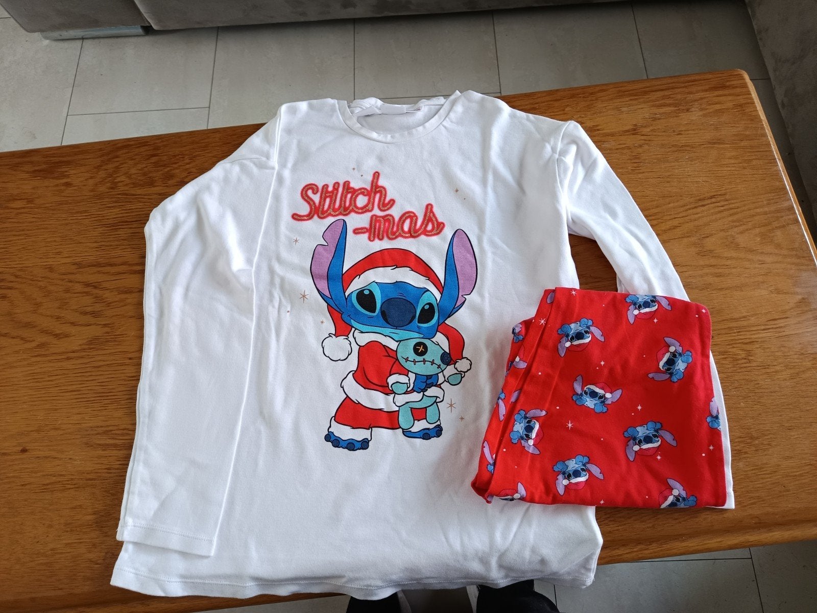 Stitch Kerst Pyjama Maat 164, Disney, Nacht- of Onderkleding, Gebruikt, Jongen of Meisje