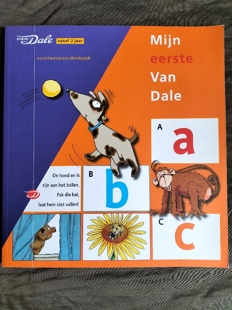 Mijn eerste Van Dale voorleeswoordenboek / 2+, Ophalen of Verzenden, Zo goed als nieuw, Van Dale, 2 tot 3 jaar