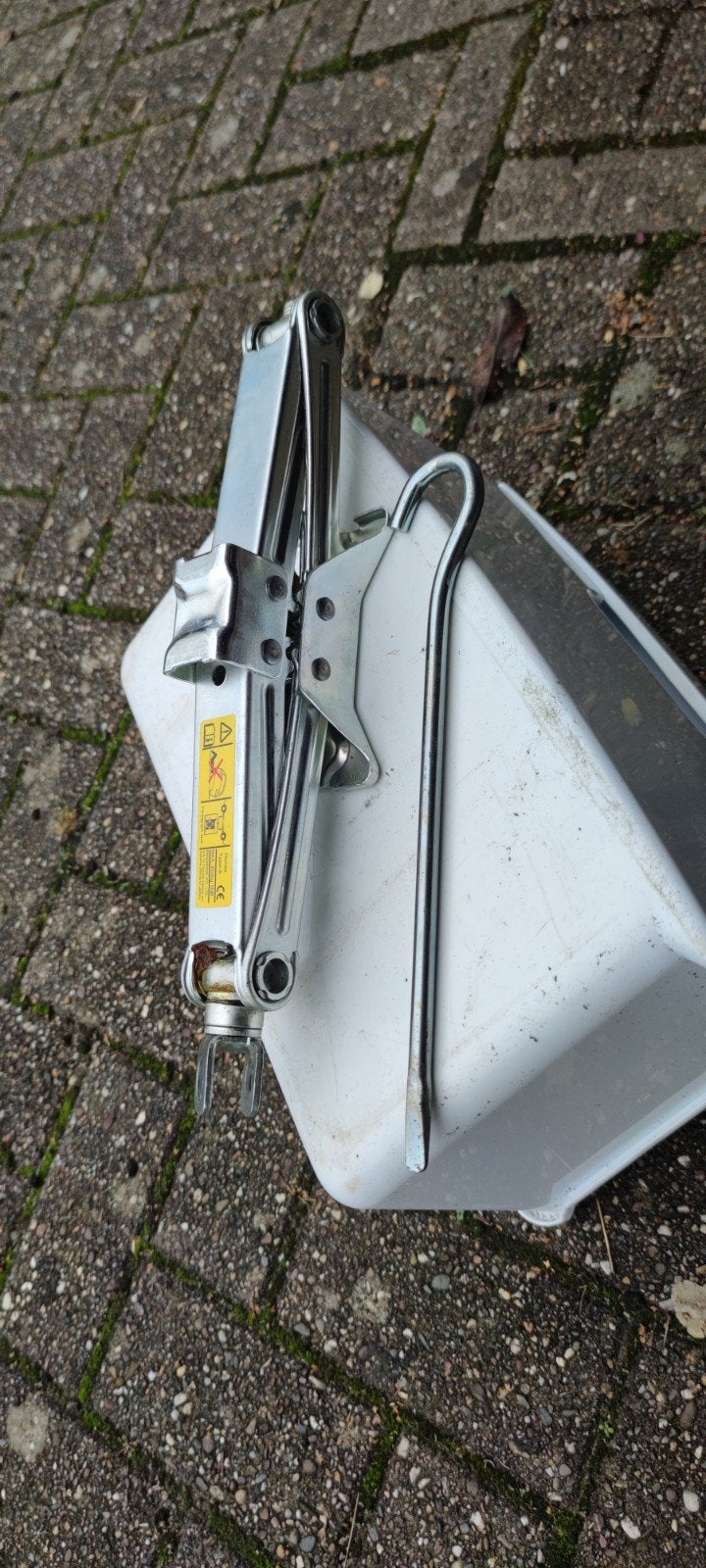 Honda krik en gevarendriehoek, Ophalen of Verzenden, Nieuw