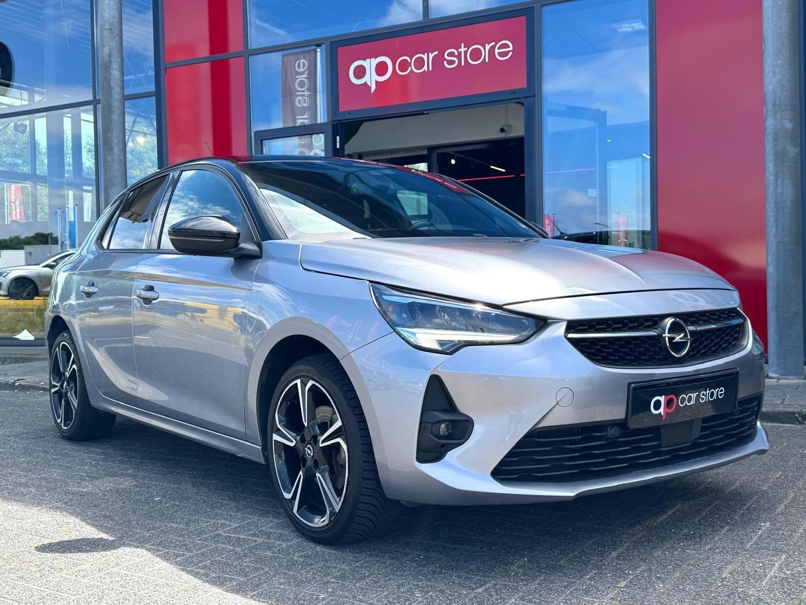 Opel Corsa 1.2 GS Line | LED | 360 Camera | Parksens | Carpl, Auto's, Voorwielaandrijving, Dealer onderhouden, Gebruikt, Zwart