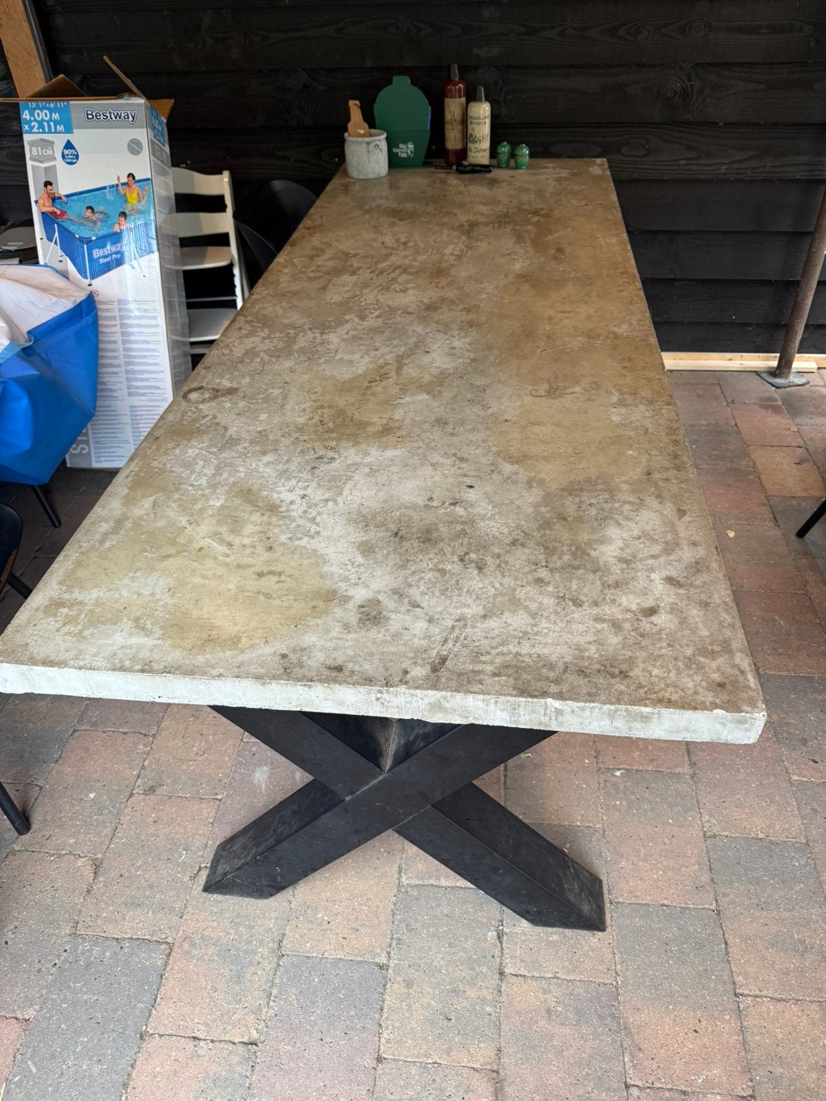 Betonnen tafel, Ophalen, Zo goed als nieuw, Rechthoekig, Overige materialen