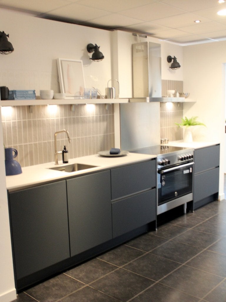 UH8 Designkeuken met Bertazzoni 90 cm inductiefornuis, Huis en Inrichting, Ophalen, Blauw, Waldstraße 53-57, 33415 Verl  Duitsland