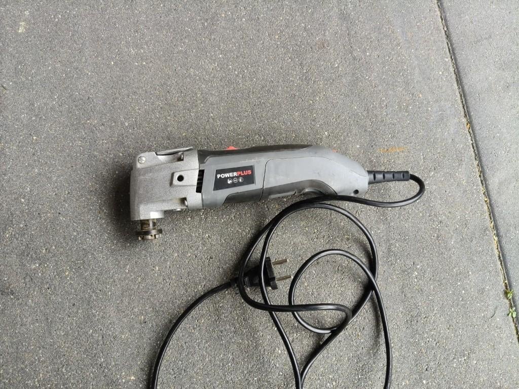Powerplus POWE80015 Oscillerende Multitool - 300W, Doe-het-zelf en Verbouw, Gereedschap | Handgereedschap, Ophalen of Verzenden